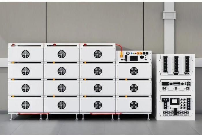 Інвертор гібридний Deye SUN-100K-PCSL01HP3 BOS-B 215 kWh SUN-100K-PCSL01HP3 фото